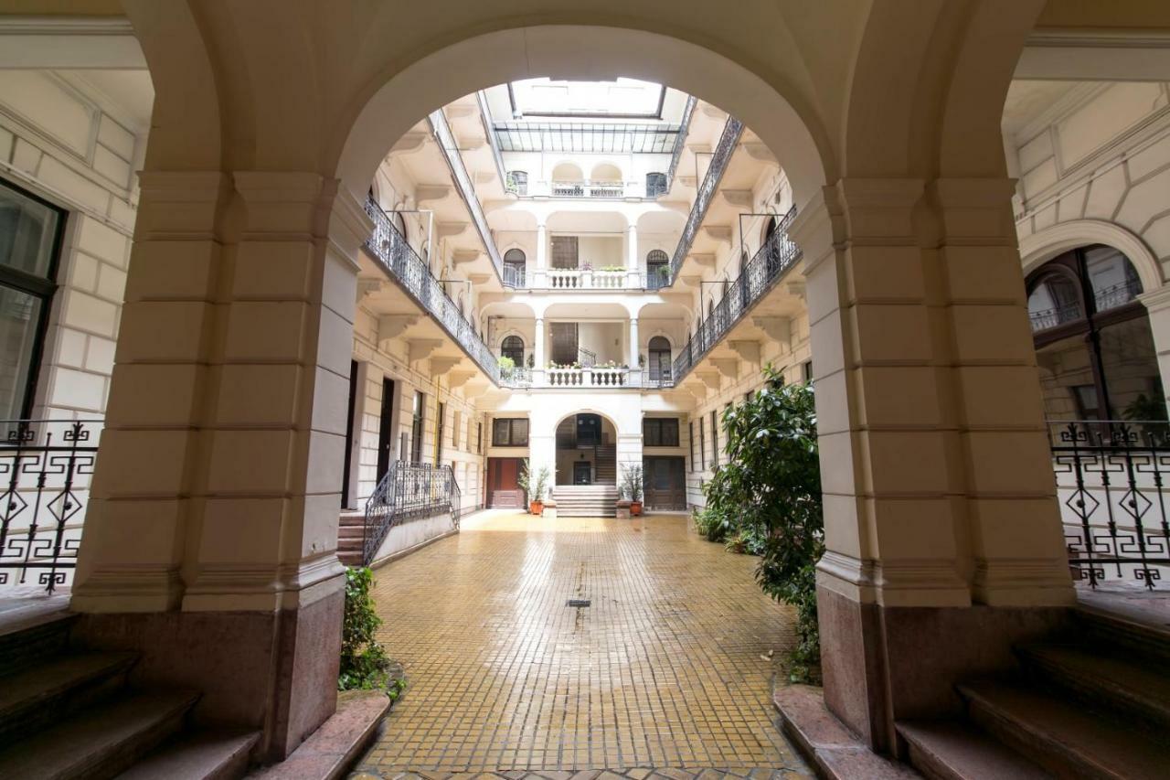 Palace Loft Superior Budapeste Exterior foto